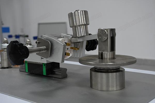 Thiết bị thử nghiệm độ mài mòn vỏ bọc cách điện chân phích cắm IEC60884-1 Figure 28 11 Chi tiết cơ cấu thử nghiệm mài mòn IEC60884-1 Figure 28